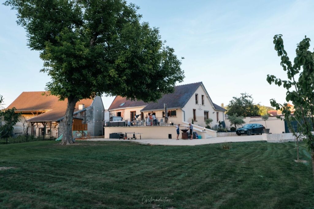 Vu sur la maison de vacances depuis la Seine