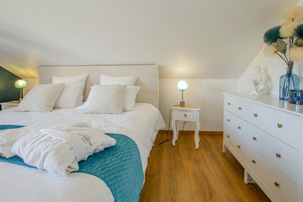 Chambre confortable au gîte avec spa en Champagne – Prestations haut de gamme